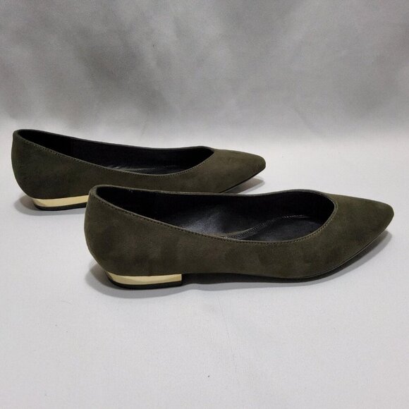 Coach & Four Green Suede Ballet Flat Pointed Toe Size 6 Gold Heel New in Box - Picture 1 of 8